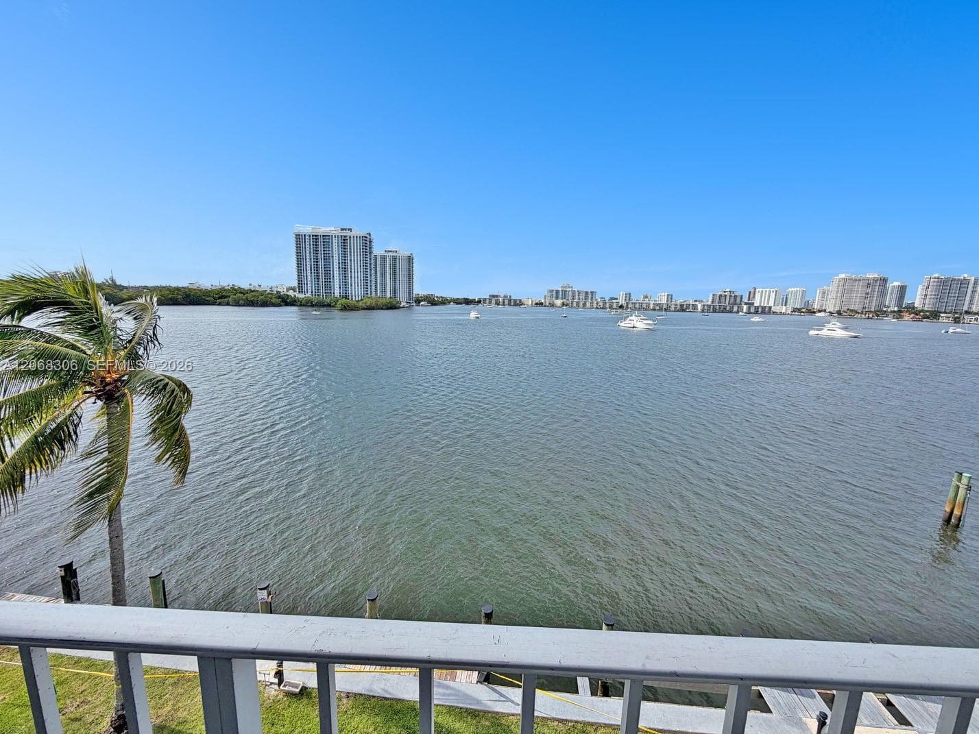 16546 NE 26th Ave # 4B, North Miami Beach, FL 33160