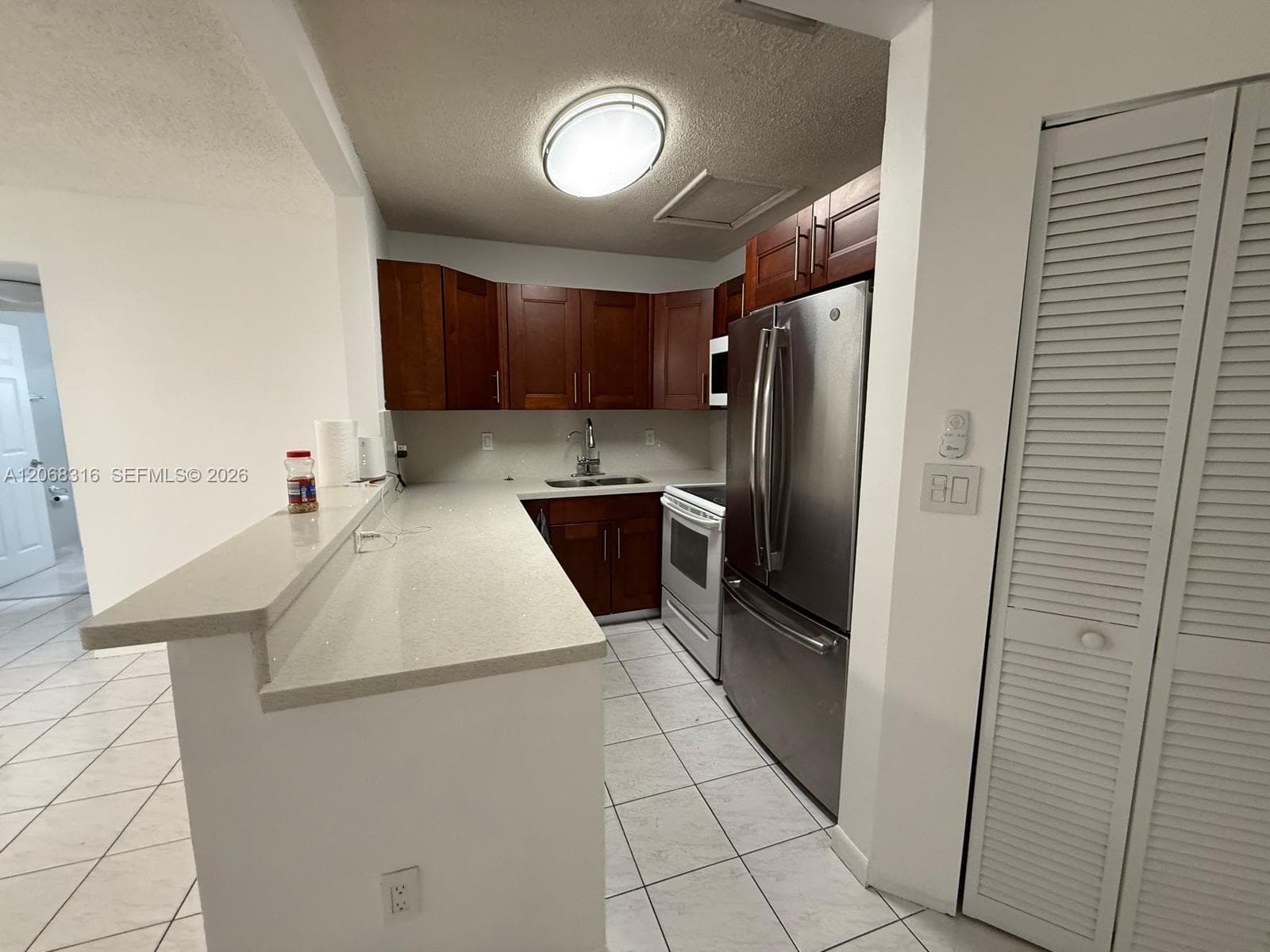 6540 W 26th Dr # 24-60, Hialeah, FL 33016 photo 2