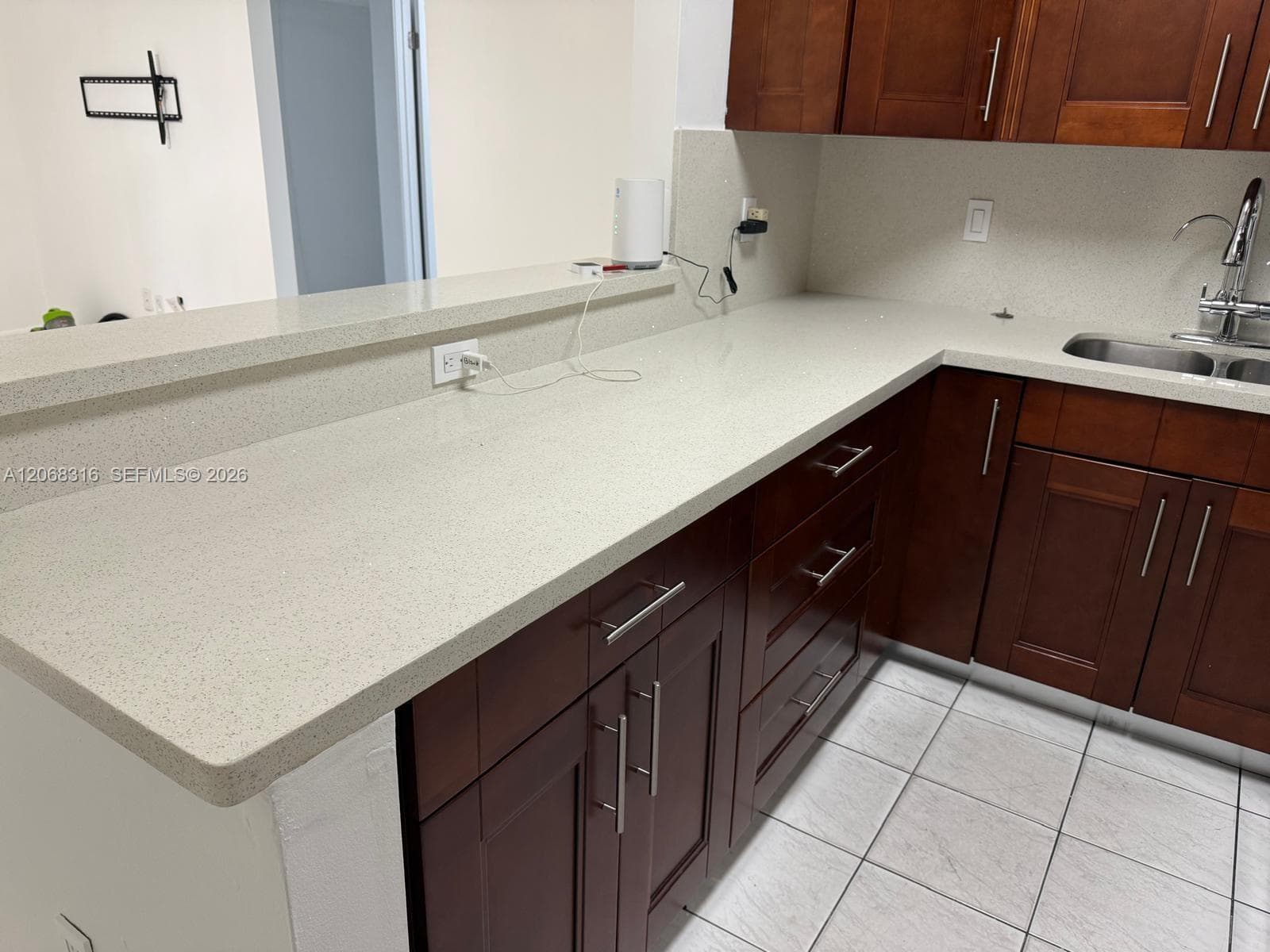 6540 W 26th Dr # 24-60, Hialeah, FL 33016 photo 3