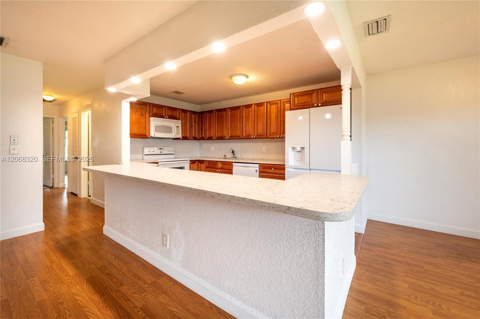 8555 NW 10th St # B106, Plantation, FL 33322 photo 5