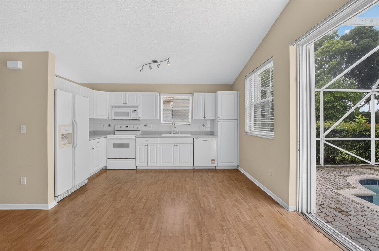 7666 Rockport Circle, Lake Worth, FL 33467 photo 5