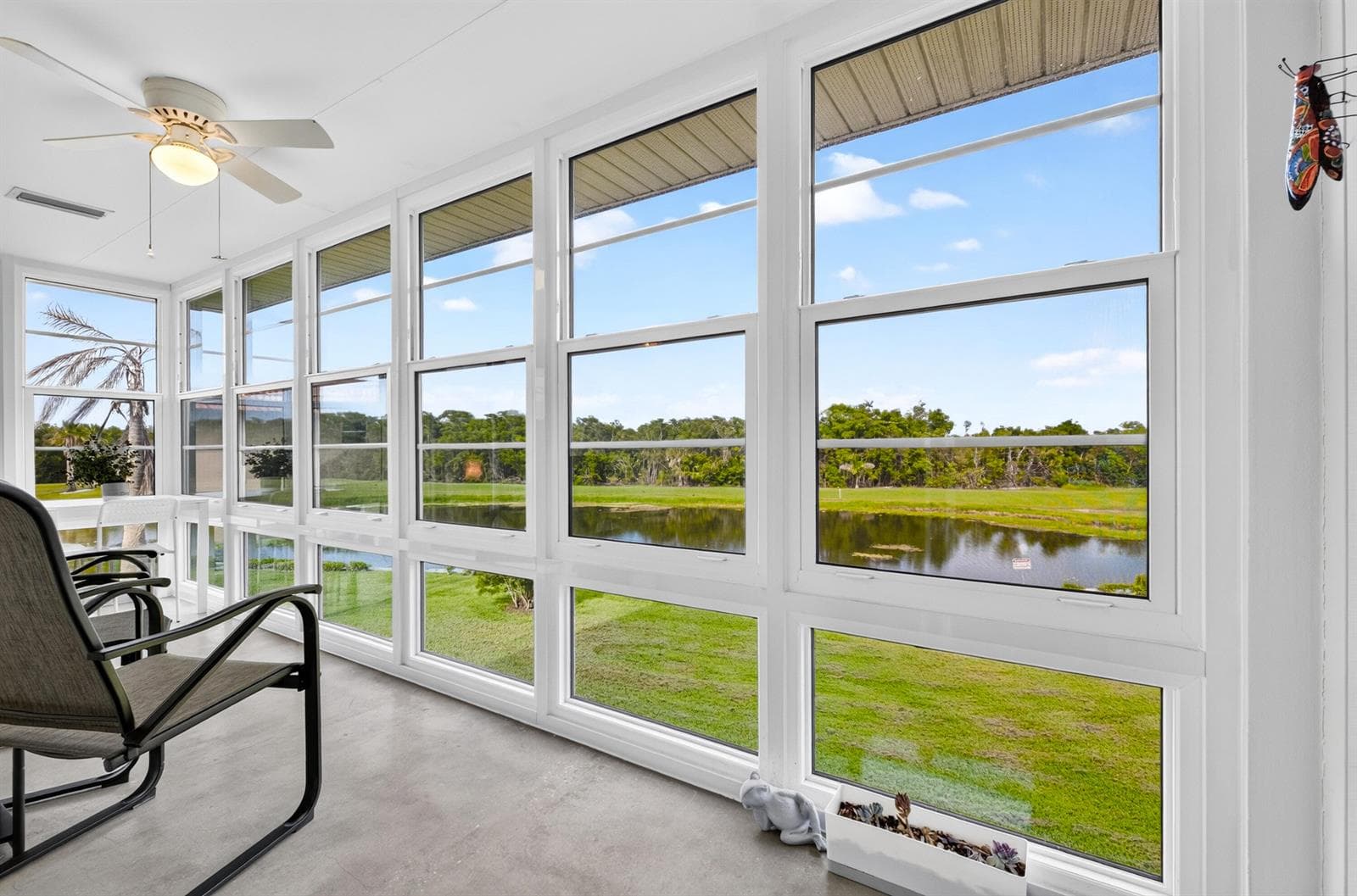 72 Royal Oak Court # 202, Vero Beach, FL 32962
