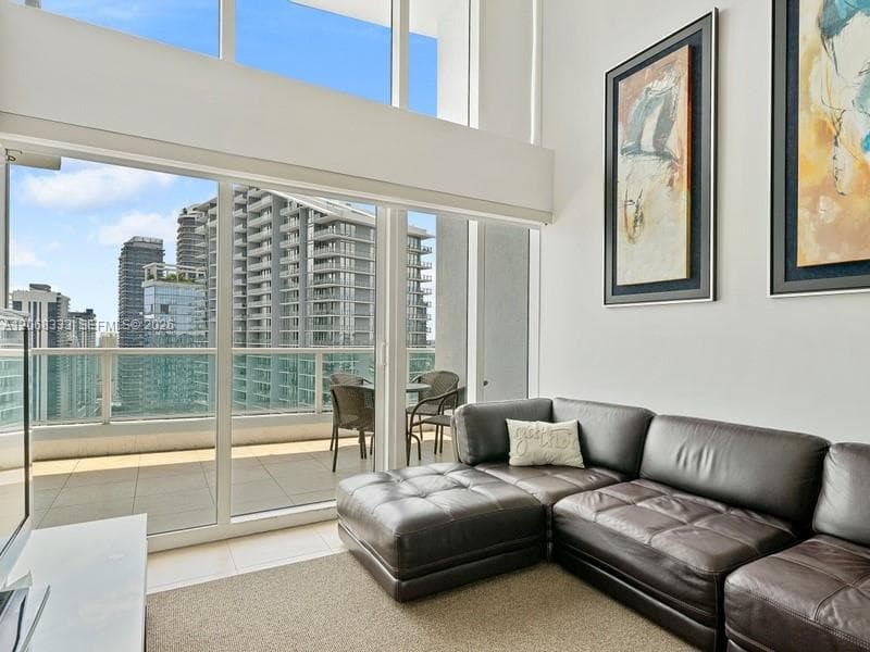 41 SE 5th St # 2310, Miami, FL 33131 photo 5