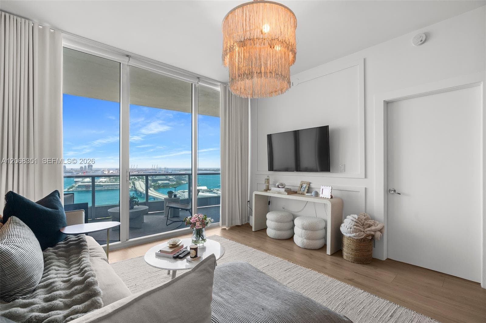 900 Biscayne Blvd # 3103, Miami, FL 33132