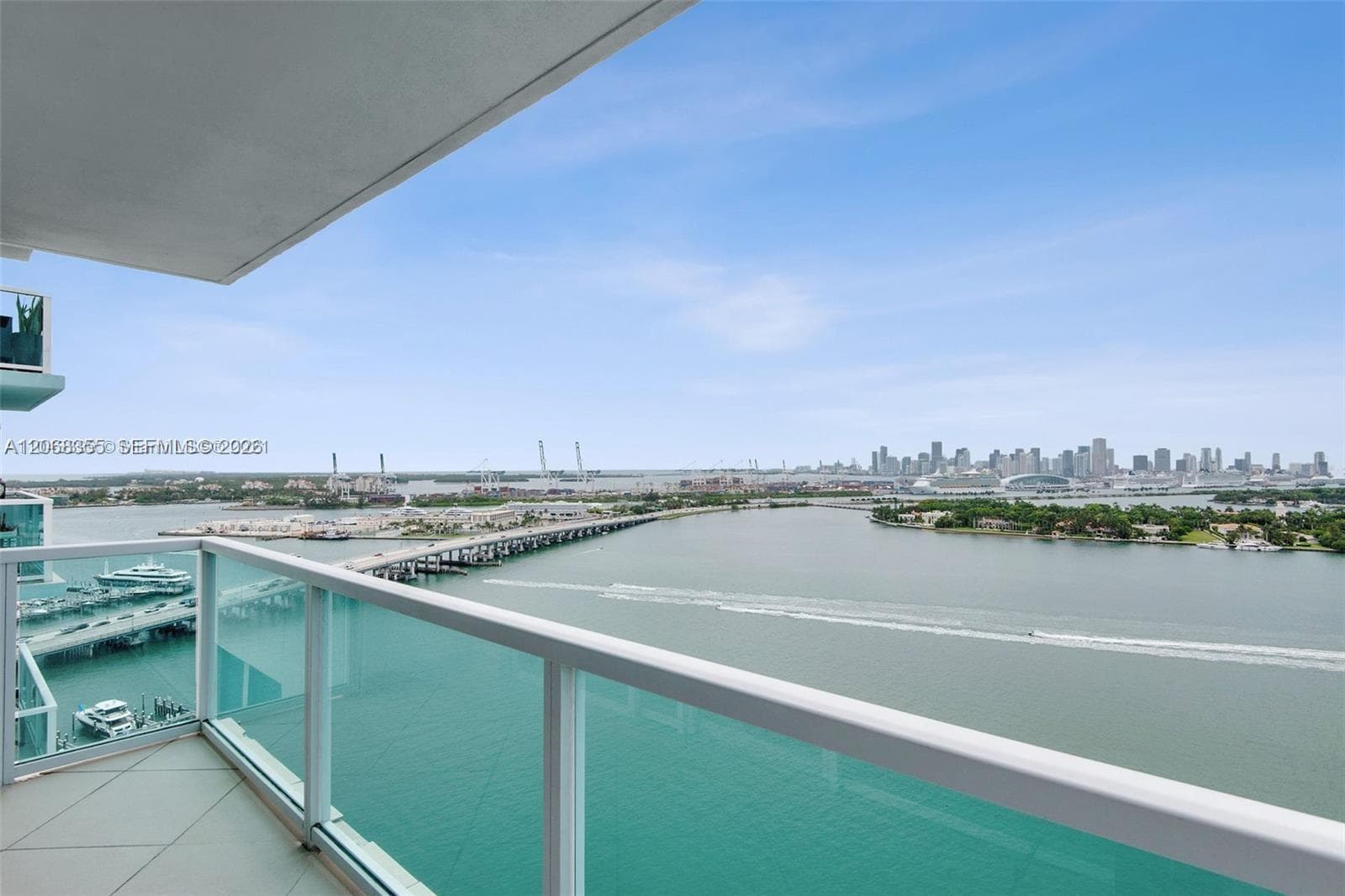 650 West Ave # 2307, Miami Beach, FL 33139 photo 2