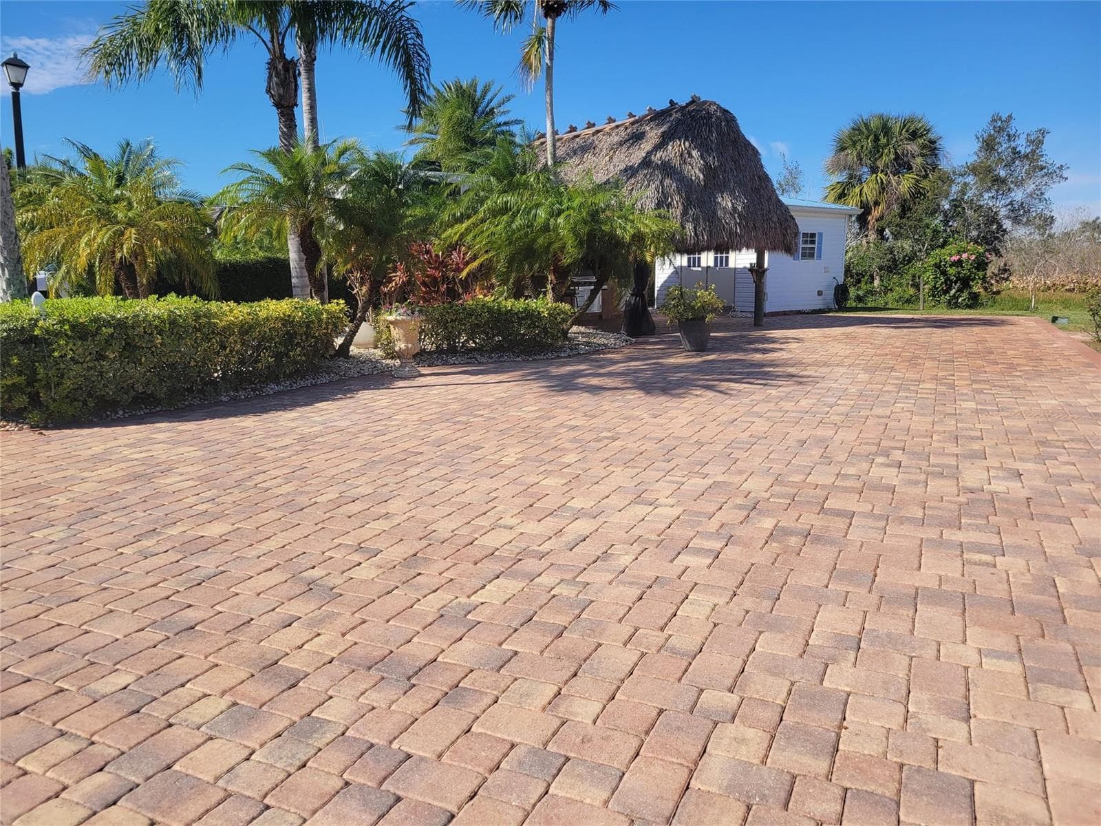 605 SW 40TH Cove, Okeechobee, FL 34974 photo 2