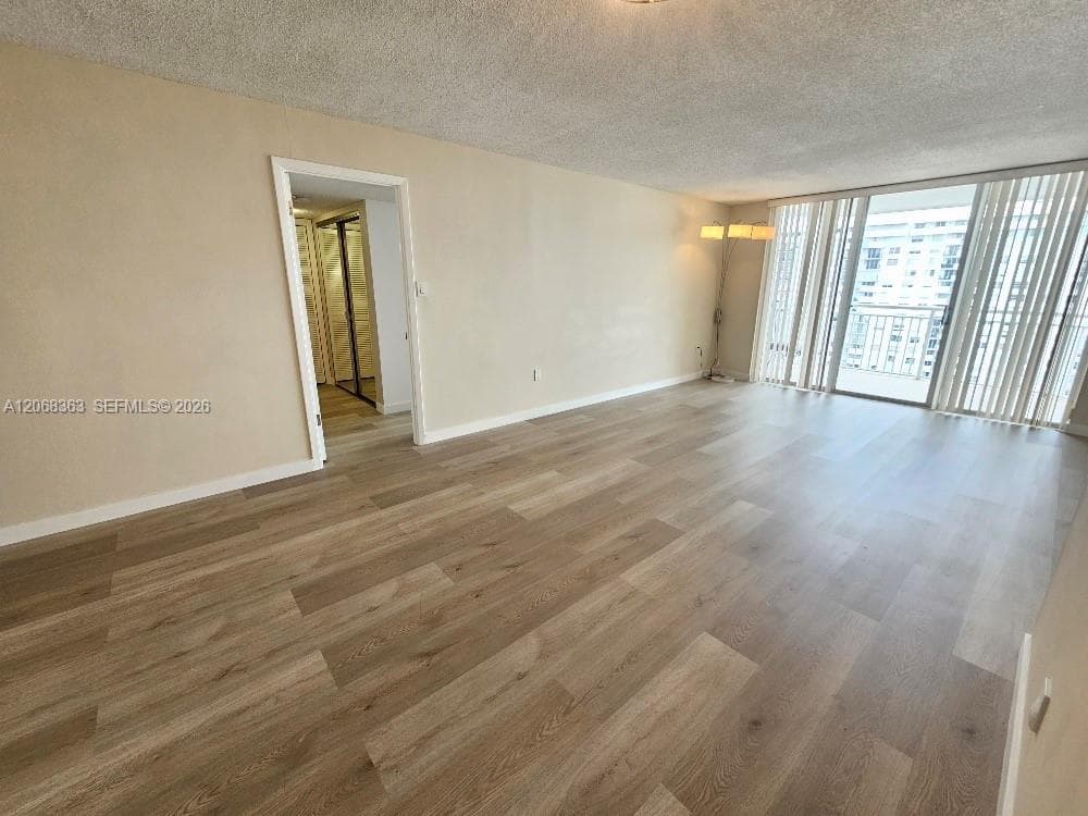 18081 Biscayne Blvd # 1702, Aventura, FL 33160 photo 4