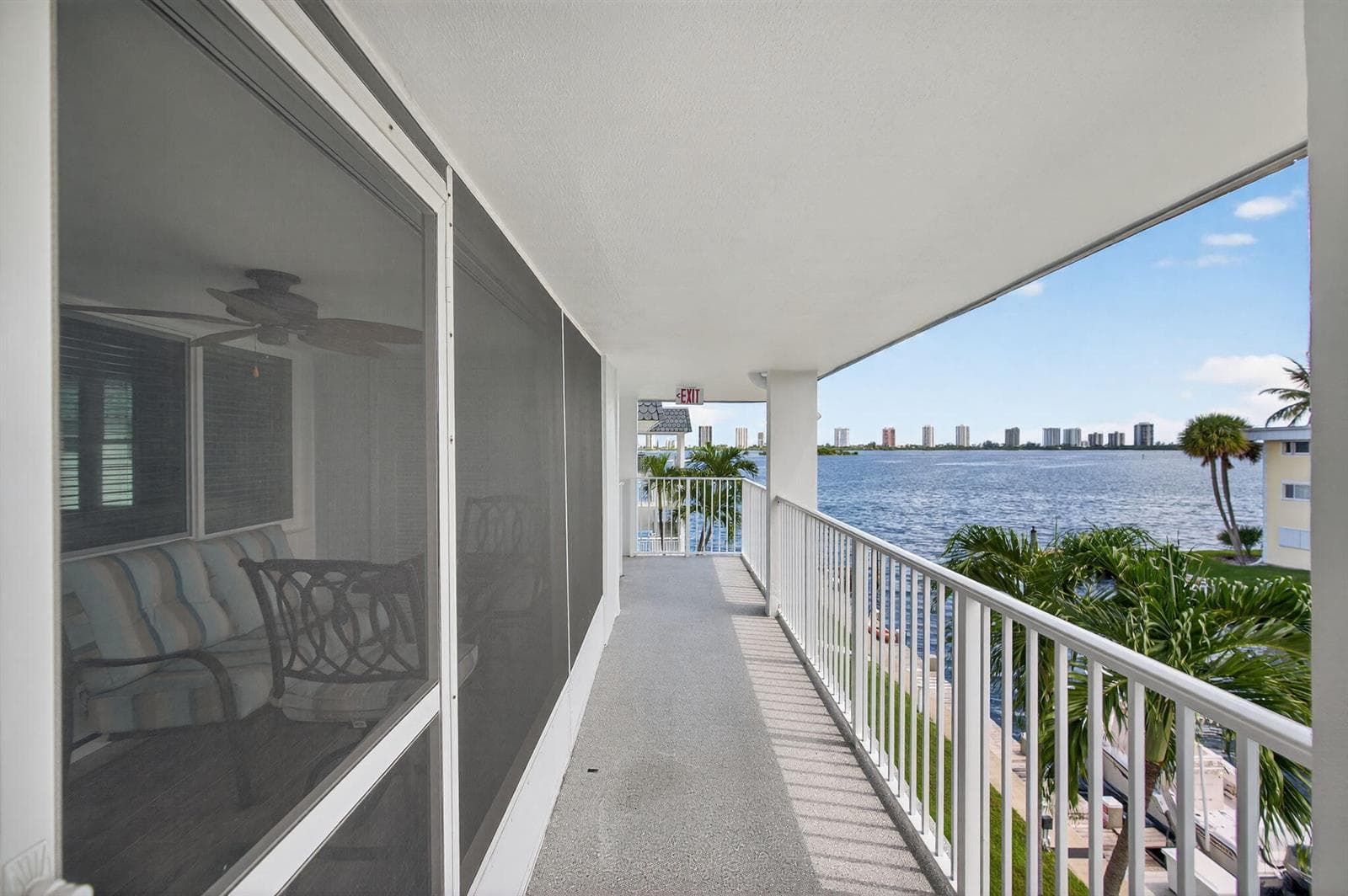 110 SHORE Court # 301, North Palm Beach, FL 33408 photo 4