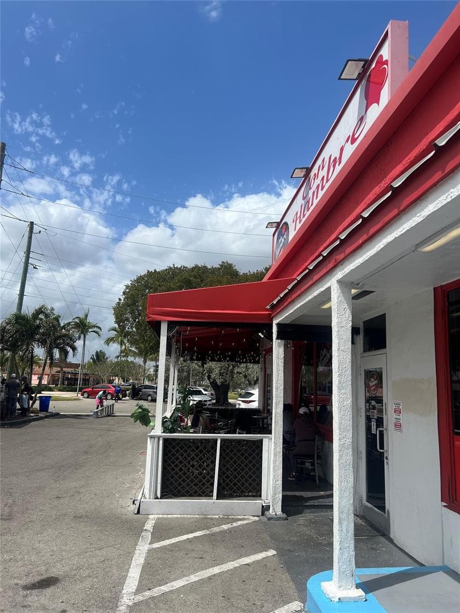 5939 HOLLYWOOD Boulevard, Hollywood, FL 33021 photo 2