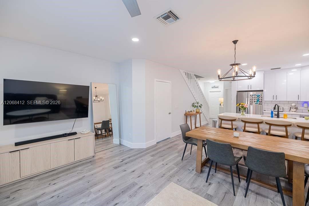 12171 SW 4th St, Pembroke Pines, FL 33025 photo 5