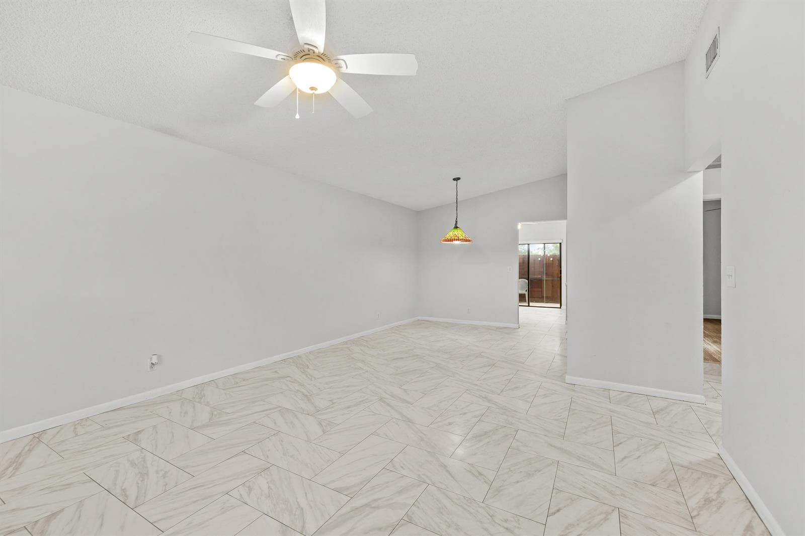 8019 SE Villa Circle, Hobe Sound, FL 33455 photo 4
