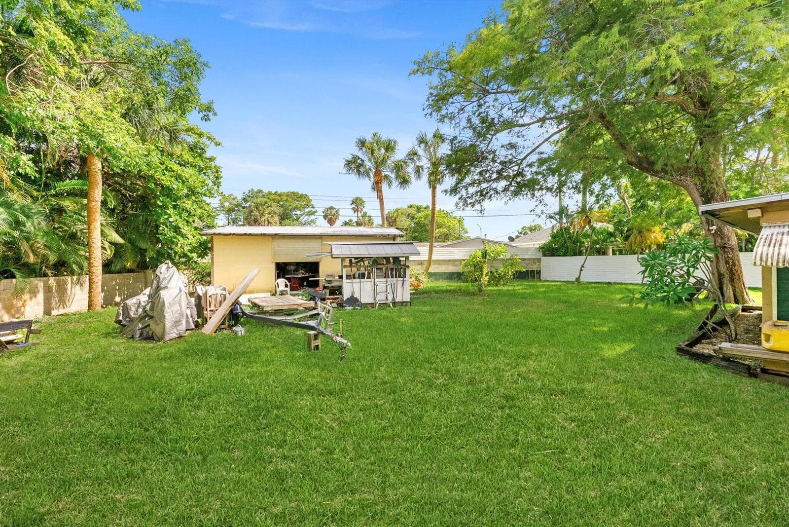 330 NW 32ND Court, Oakland Park, FL 33309 photo 4