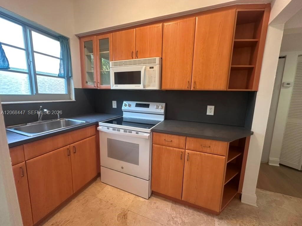 1341 Meridian Ave # 202, Miami Beach, FL 33139 photo 5