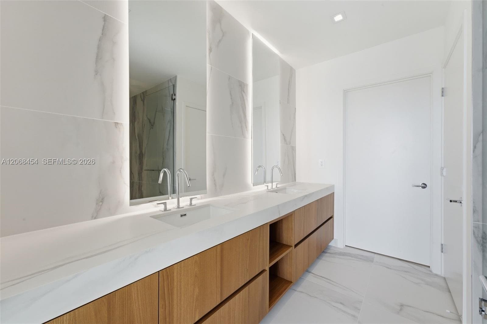 1400 Biscayne Blvd. # 3004, Miami, FL 33132 photo 5