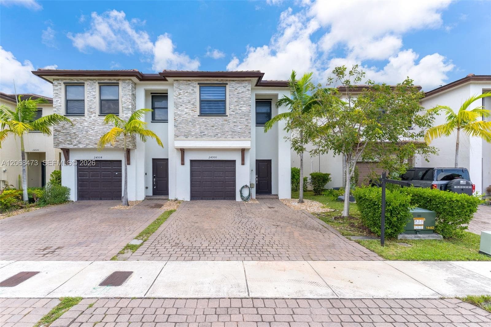 24900 SW 107th Ct, Homestead, FL 33032 photo 2