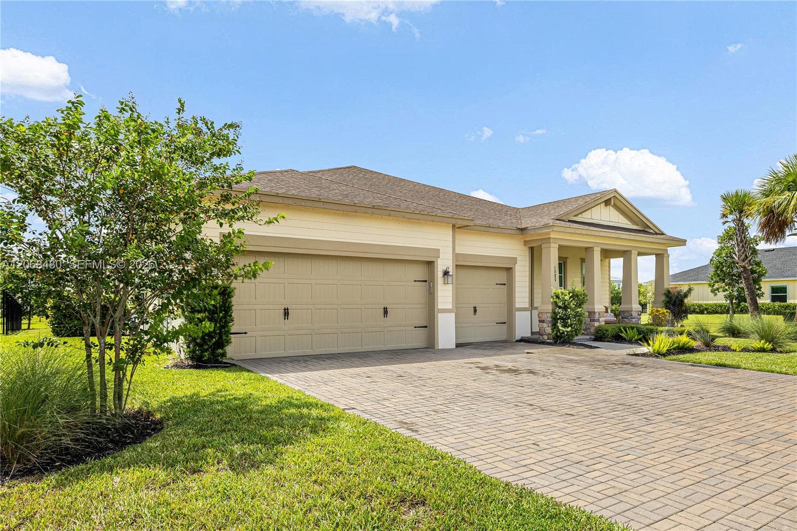 1085 Haywagon Trl, Loxahatchee, FL 33470 photo 2