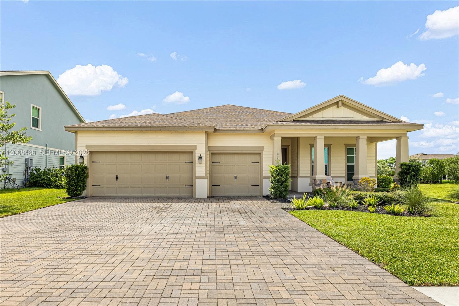 1085 Haywagon Trl, Loxahatchee, FL 33470