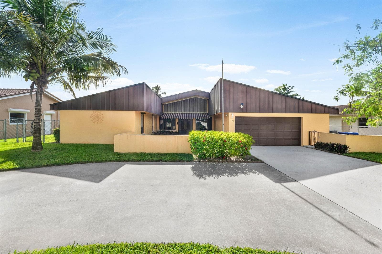 168 MEADOWLARK Drive, Royal Palm Beach, FL 33411 photo 2
