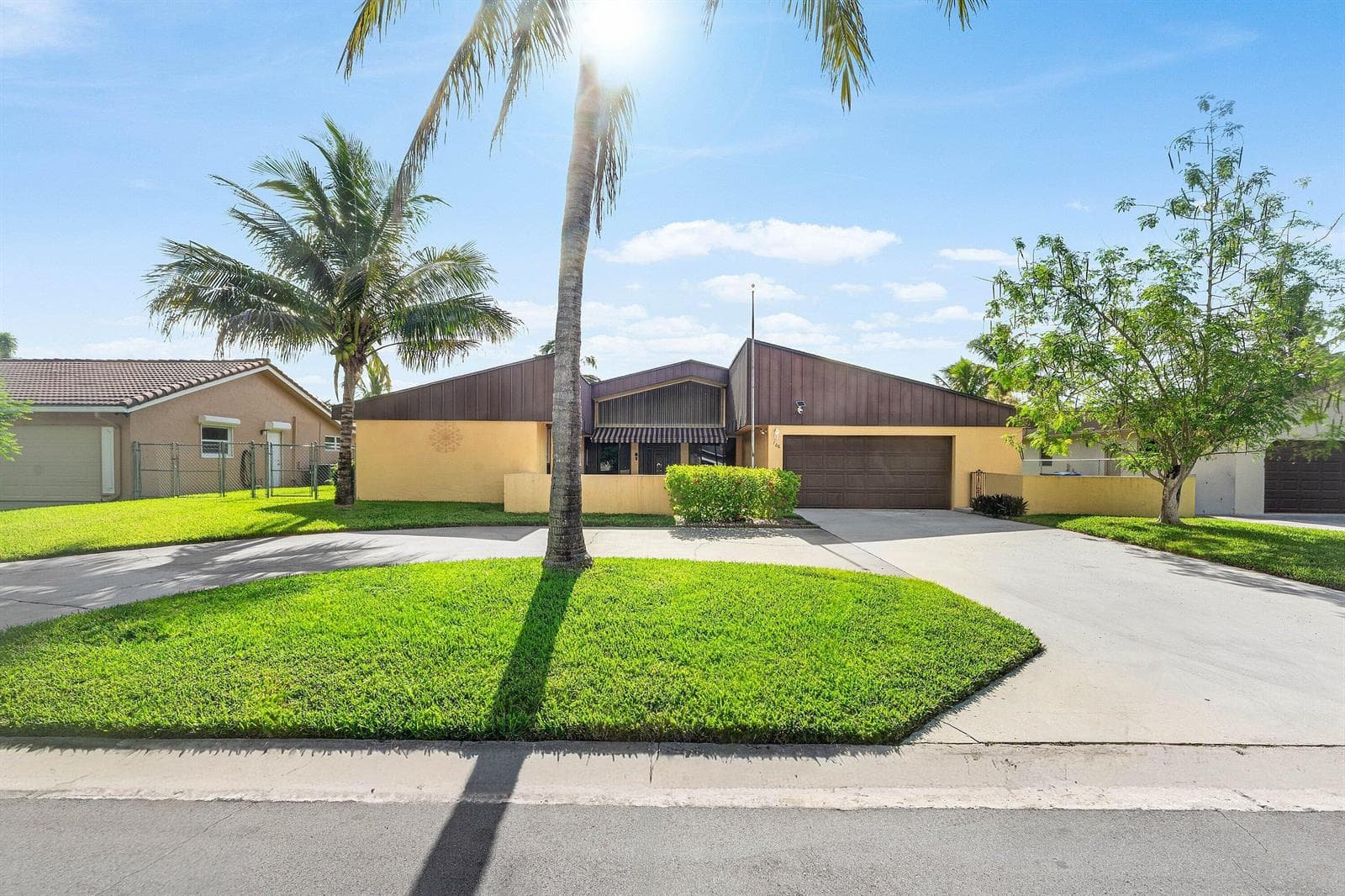 168 MEADOWLARK Drive, Royal Palm Beach, FL 33411