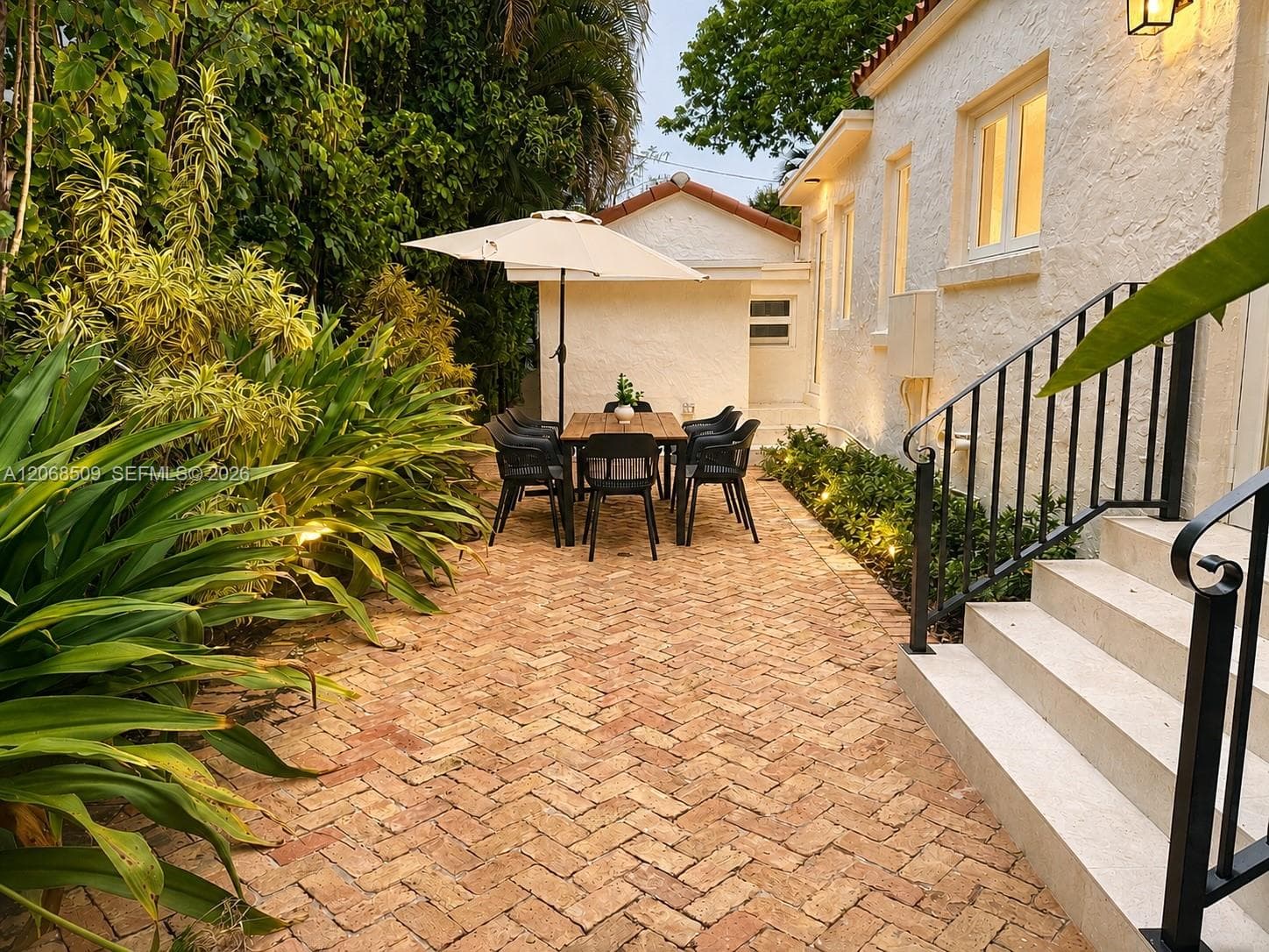 829 Genoa St, Coral Gables, FL 33134 photo 4