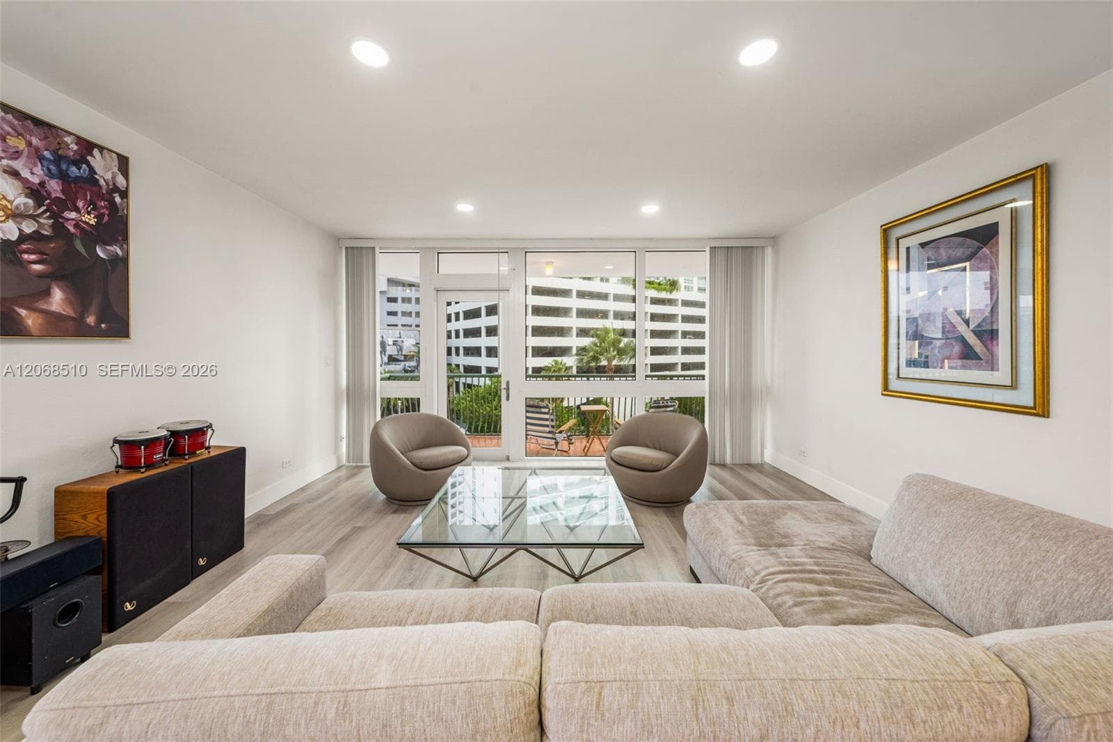 1408 Brickell Bay Dr # 518, Miami, FL 33131 photo 2