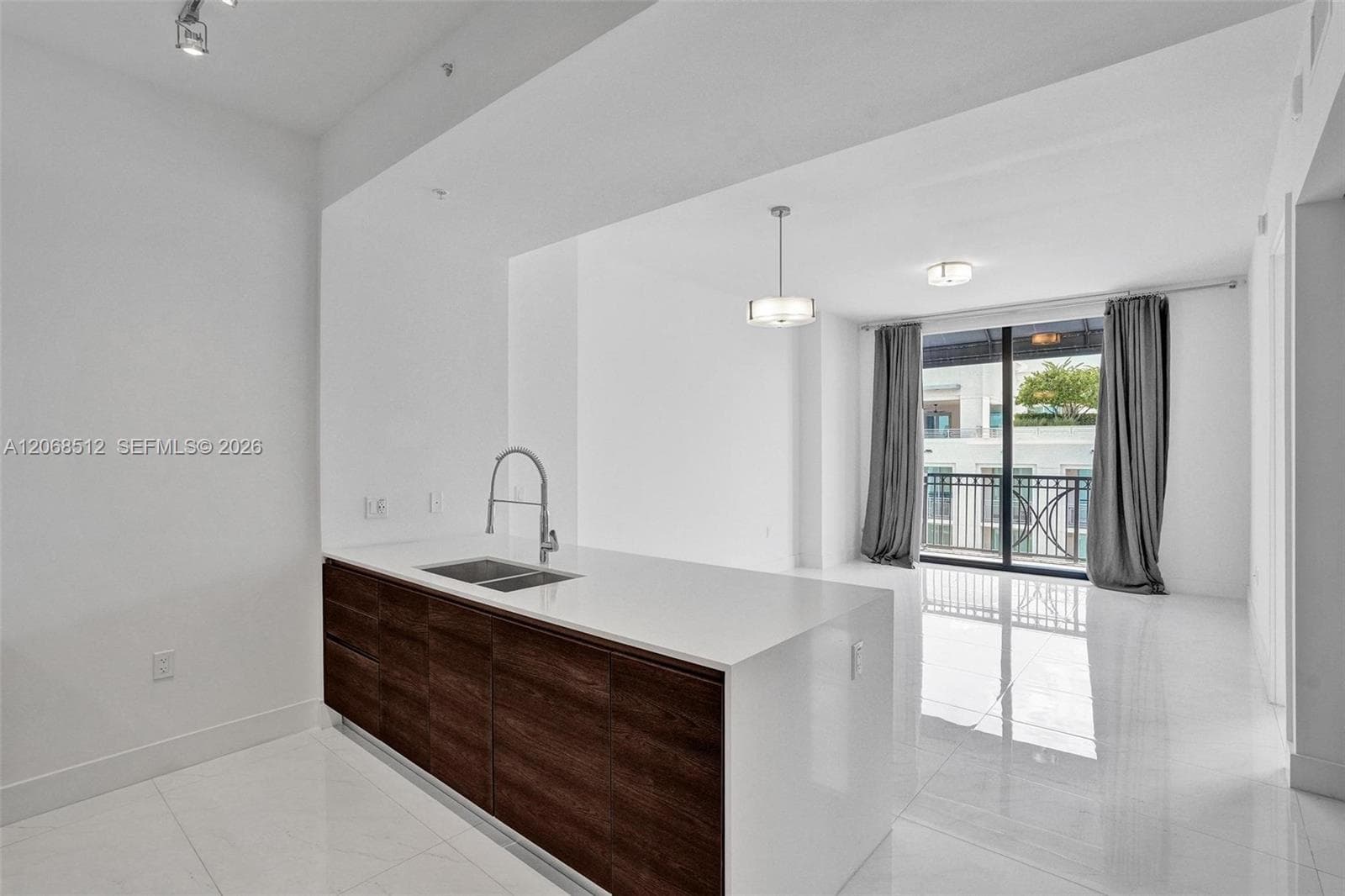301 Altara Ave # UPH1005, Coral Gables, FL 33146 photo 2