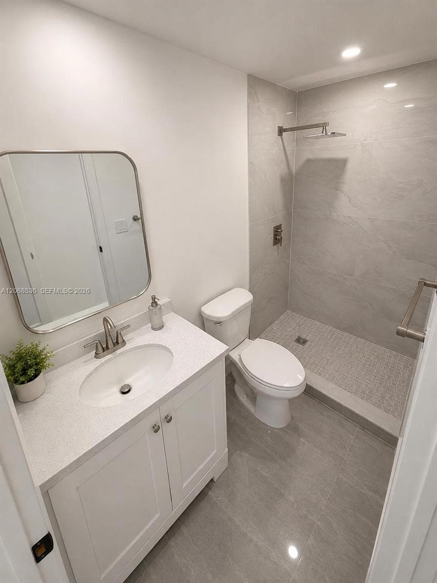 607 NW 8th Ave, Pompano Beach, FL 33060 photo 3