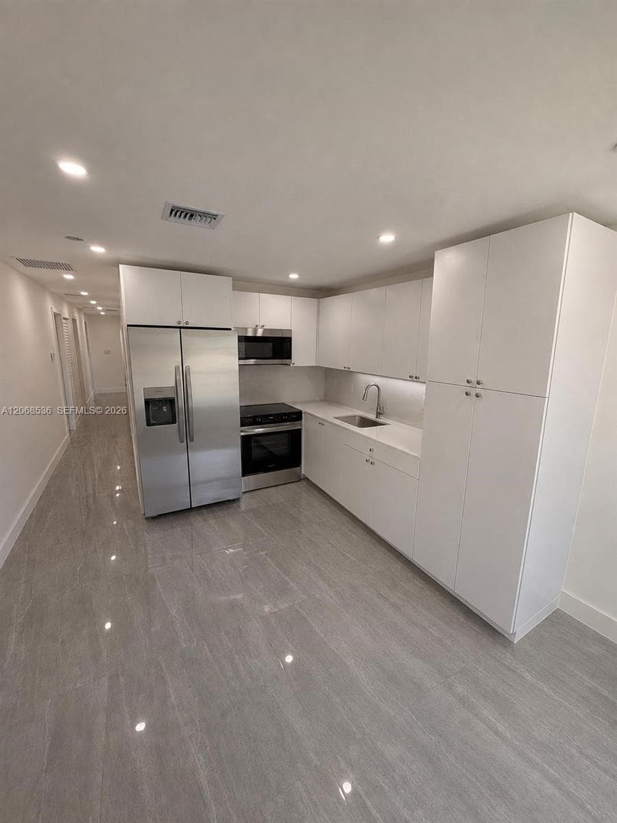 607 NW 8th Ave, Pompano Beach, FL 33060