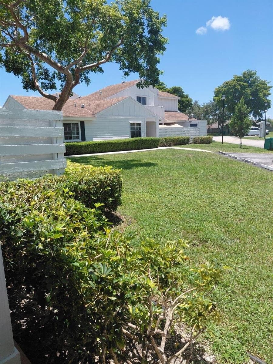 13776 SW 149TH CIR Lane # 4-79, Miami, FL 33186 photo 4