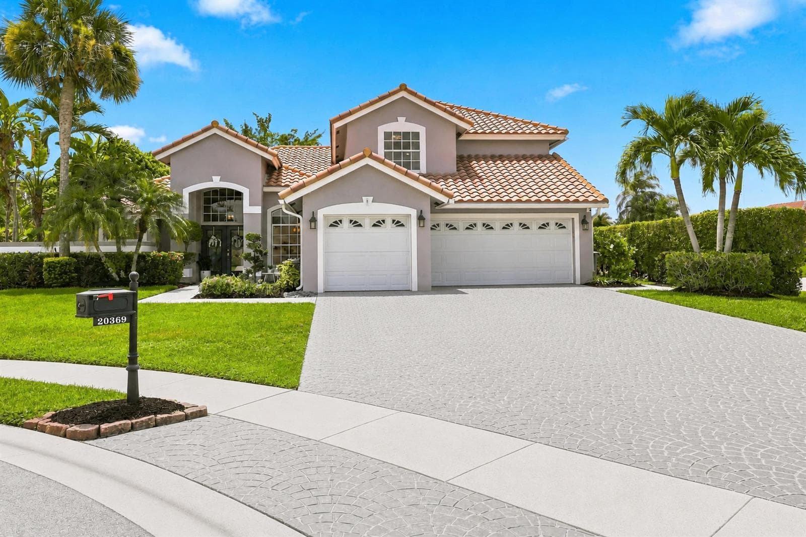 20369 HACIENDA Court, Boca Raton, FL 33498 photo 2