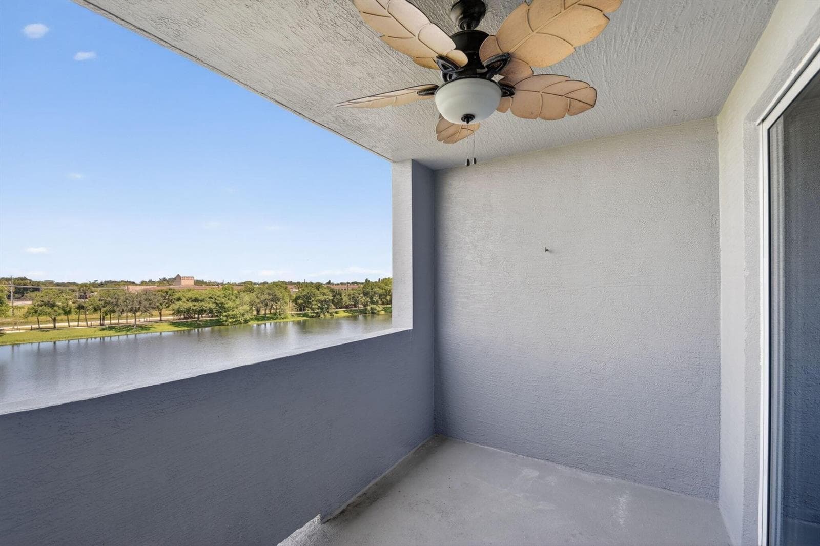 1660 Renaissance Commons Boulevard # 2407, Boynton Beach, FL 33426 photo 2