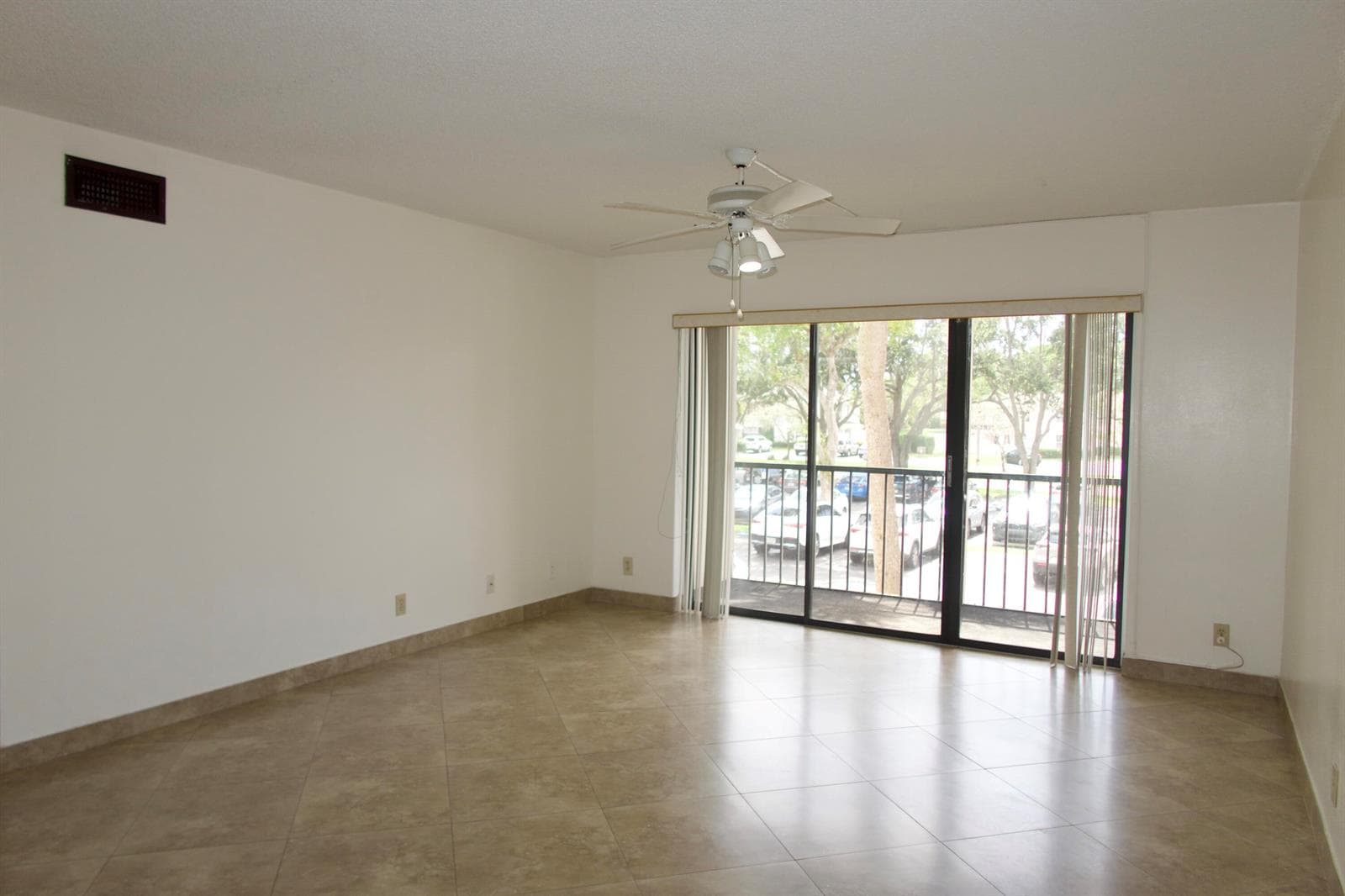 208 FOXTAIL Drive # D2, FL 33415 photo 4