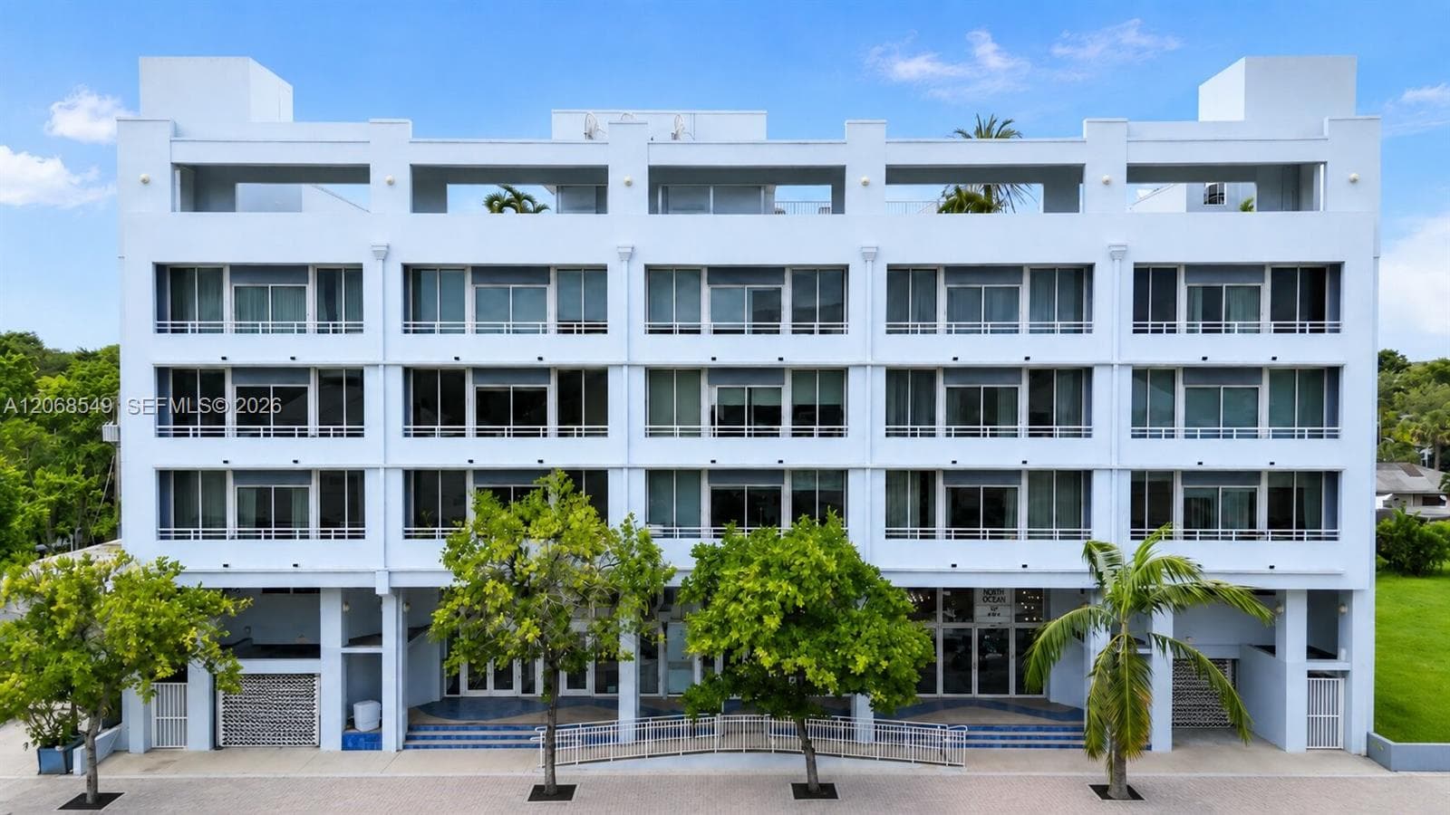 3250 Grand Ave # 406, Miami, FL 33133 photo 3