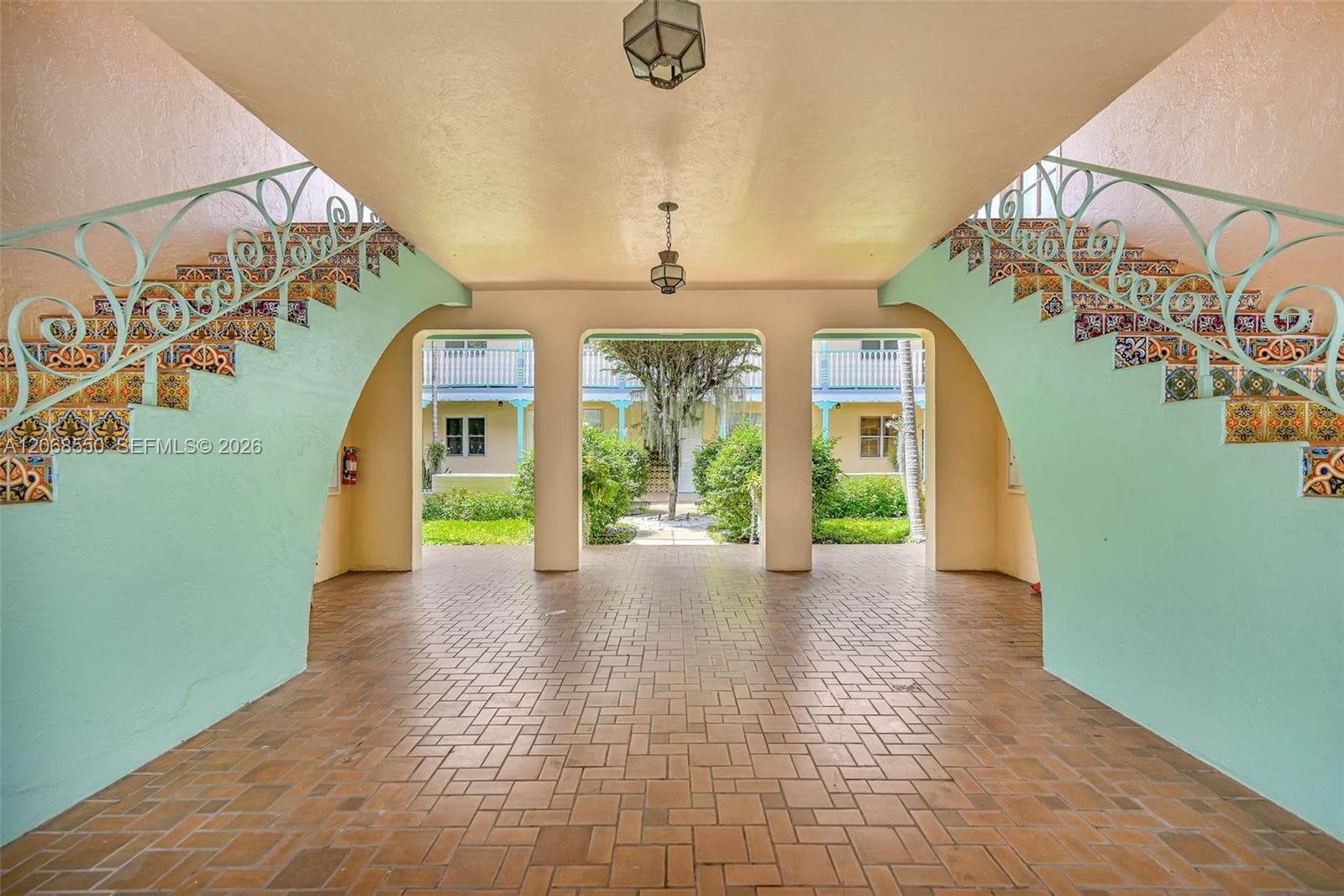 736 13th St # 207, Miami Beach, FL 33139 photo 3