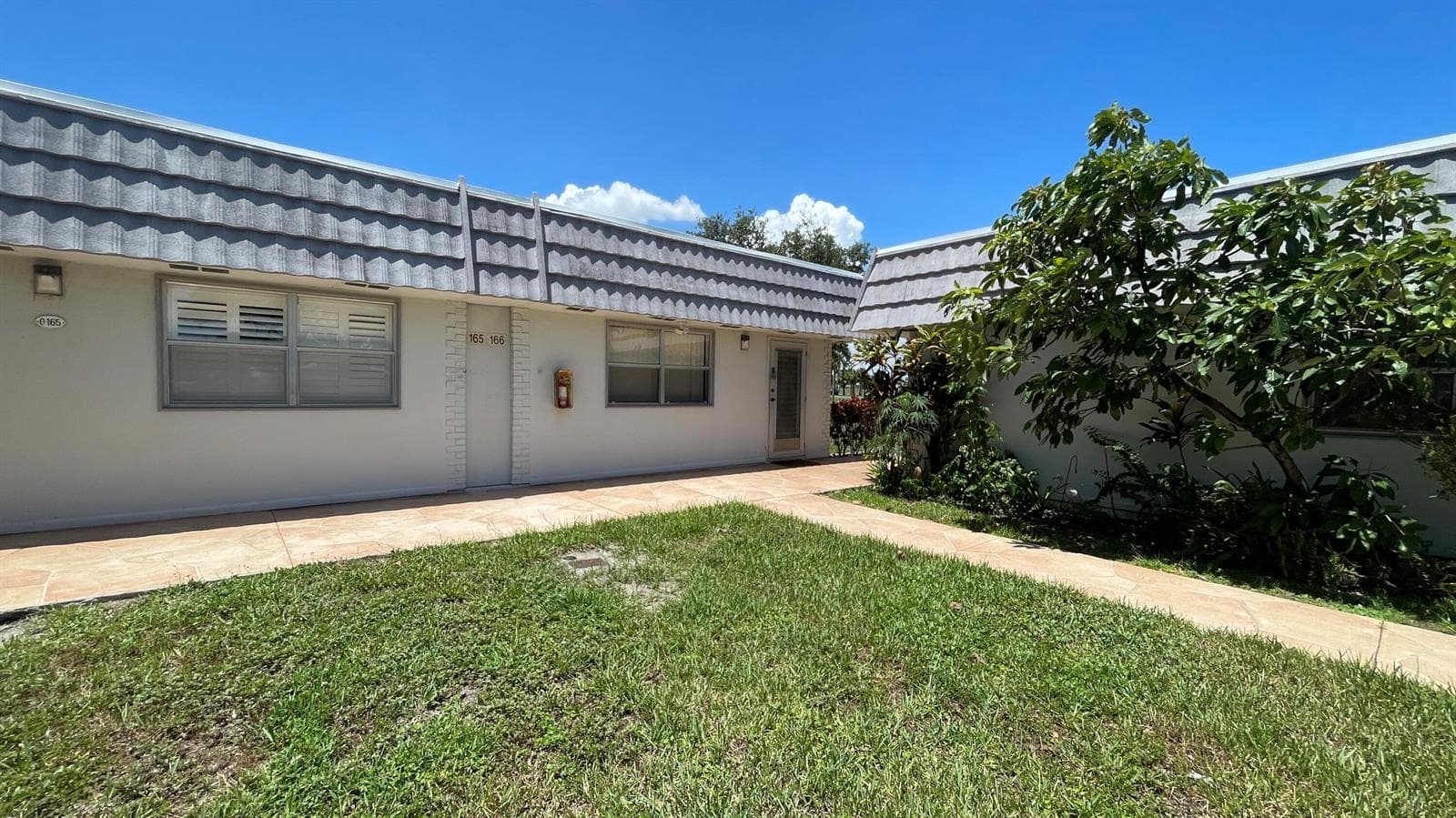 166 VALENCIA G Drive # 166, Delray Beach, FL 33446