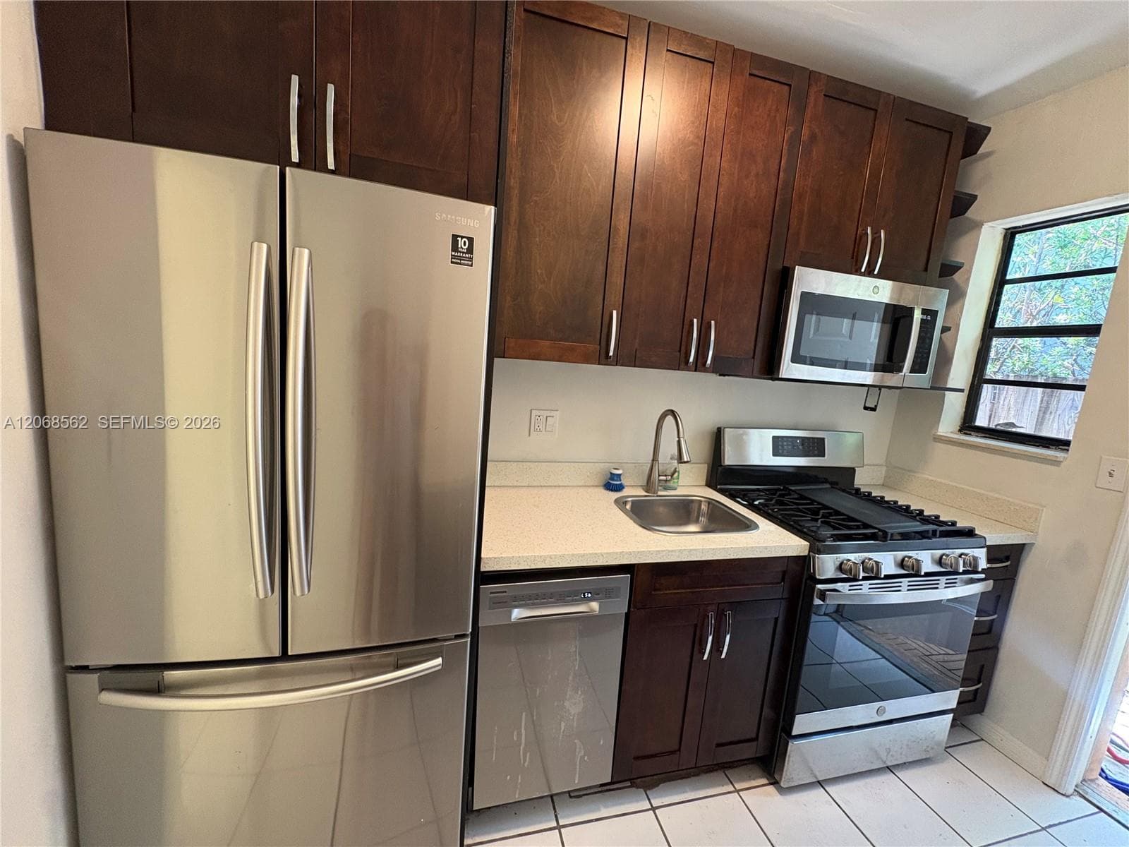 807 86th St # 802, Miami Beach, FL 33141