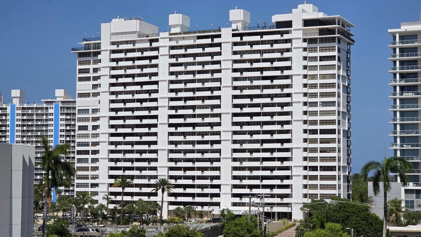 936 Intracoastal Drive # 5B, Fort Lauderdale, FL 33304 photo 2