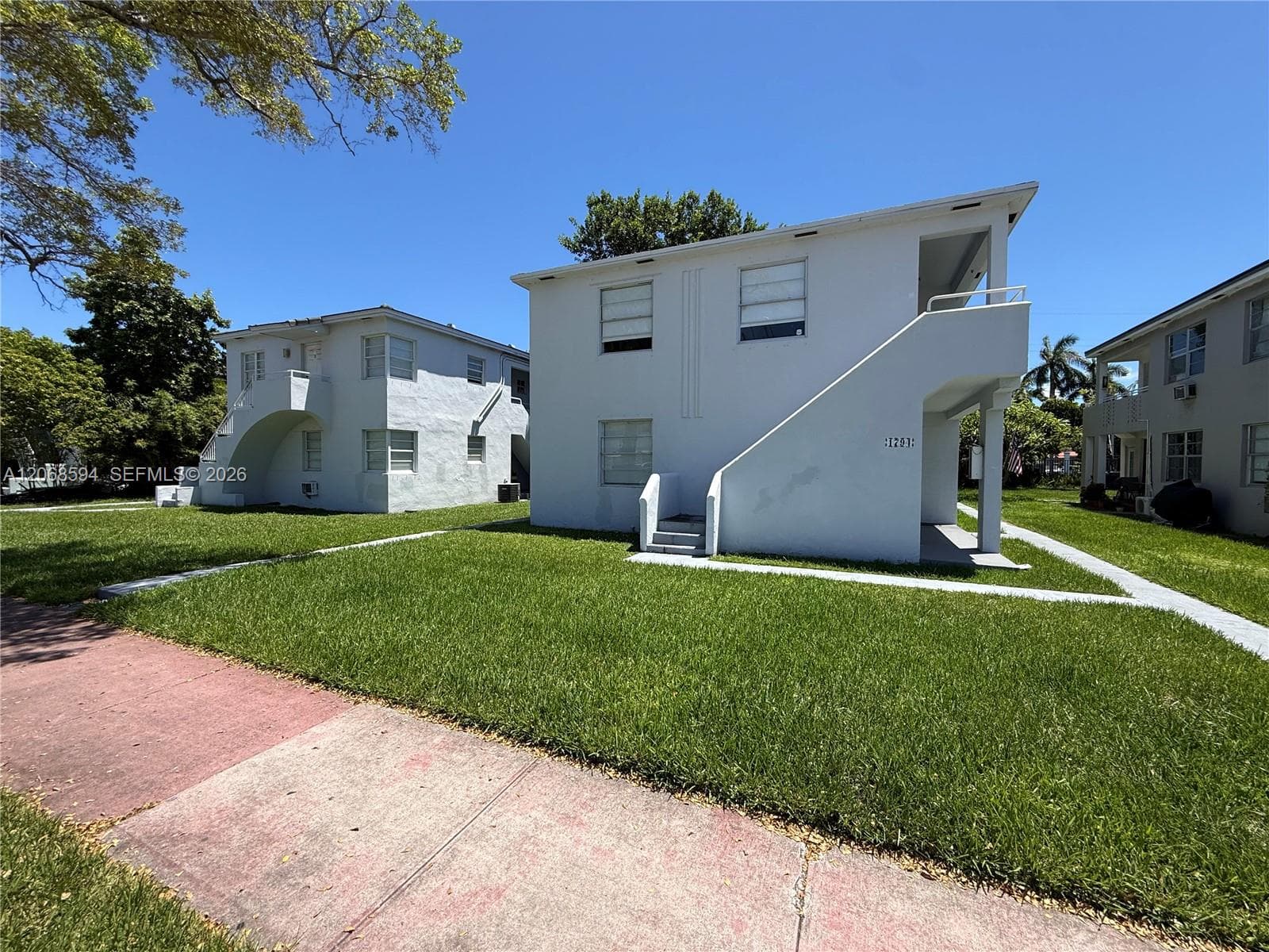 1784 Normandy Dr, Miami Beach, FL 33141 photo 3