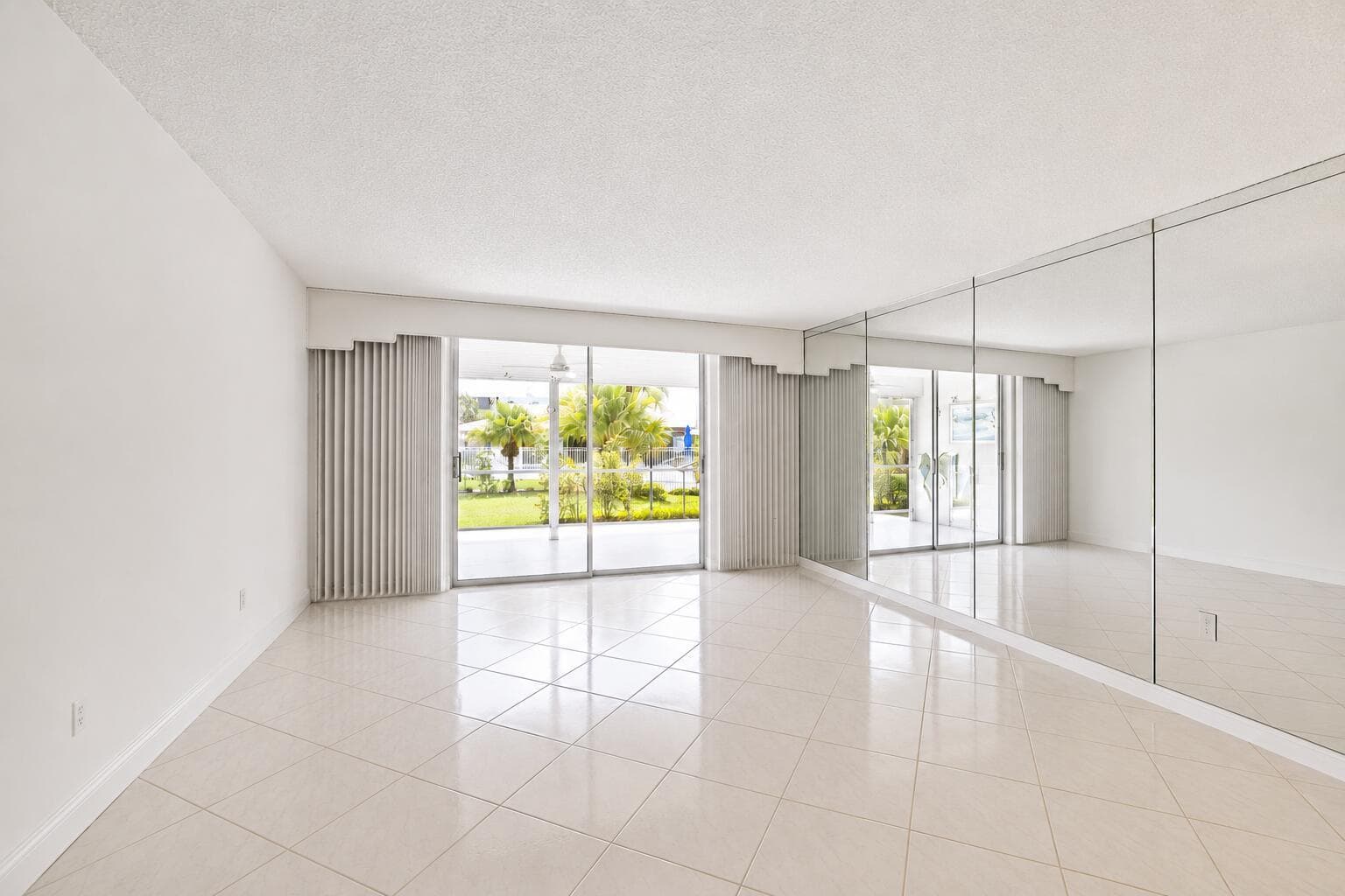 1025 SE 4th Avenue # 101, Dania Beach, FL 33004 photo 2
