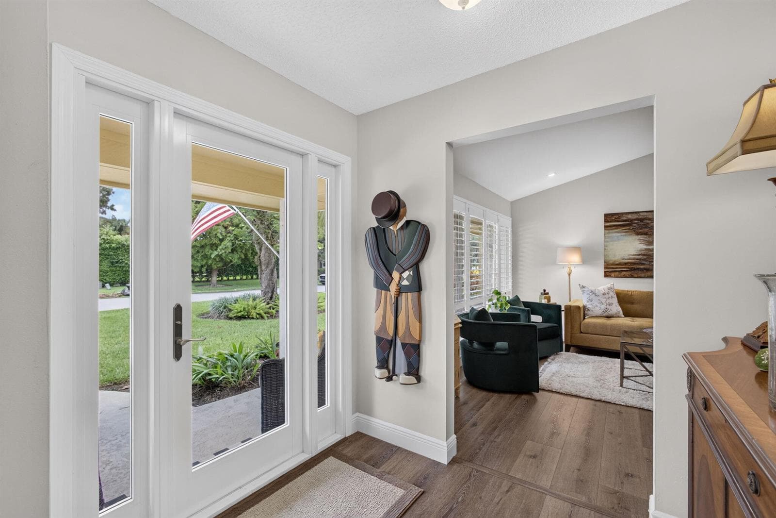 26 Cambria Road W, Palm Beach Gardens, FL 33418 photo 4
