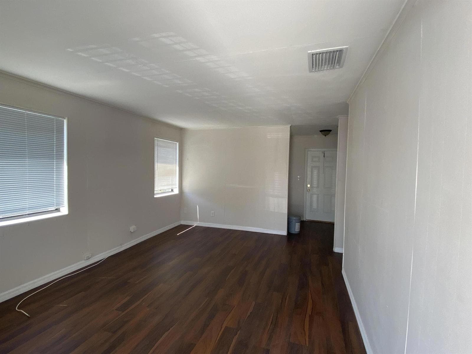 816 W 4TH Street, Riviera Beach, FL 33404 photo 3