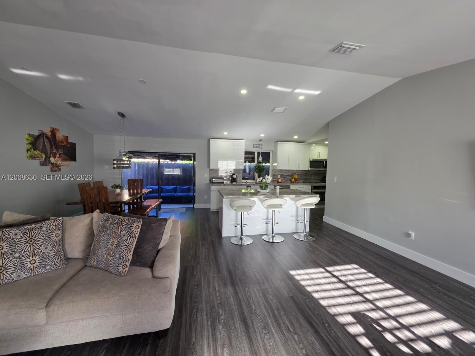 11122 SW 143rd Ct, Miami, FL 33186 photo 2