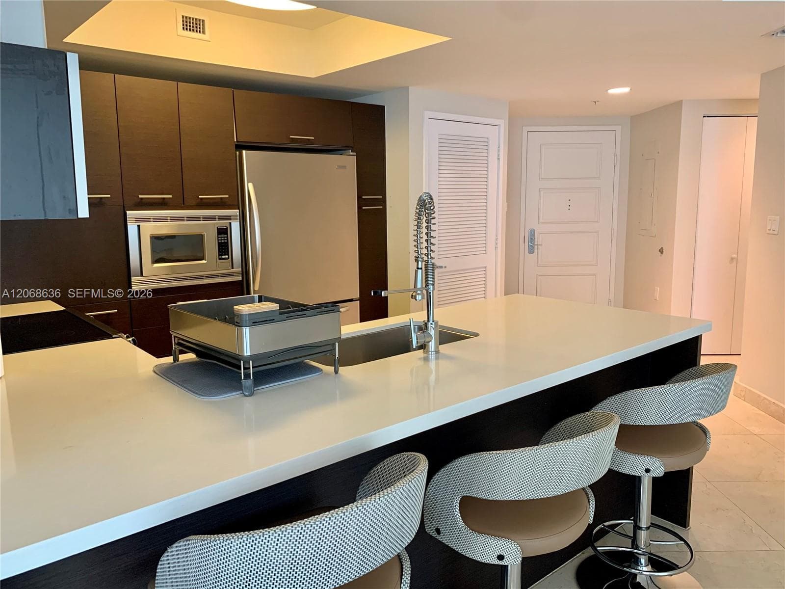 150 Sunny Isles Blvd # 1-906, Sunny Isles Beach, FL 33160 photo 3
