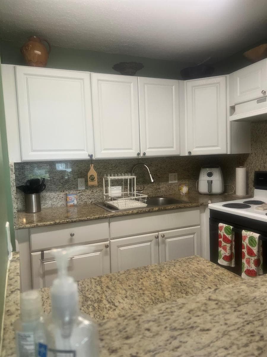 102 SHEFFIELD E # 102, West Palm Beach, FL 33417 photo 3
