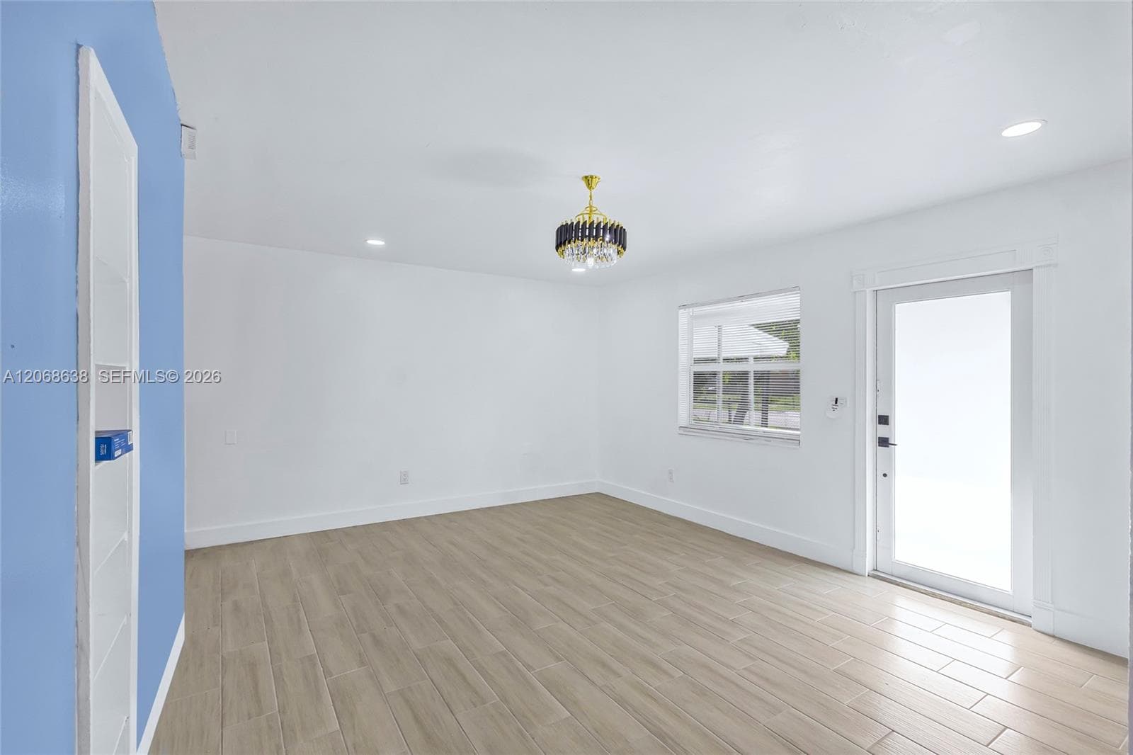 1854 Lauderdale Manor Dr, Fort Lauderdale, FL 33311 photo 5