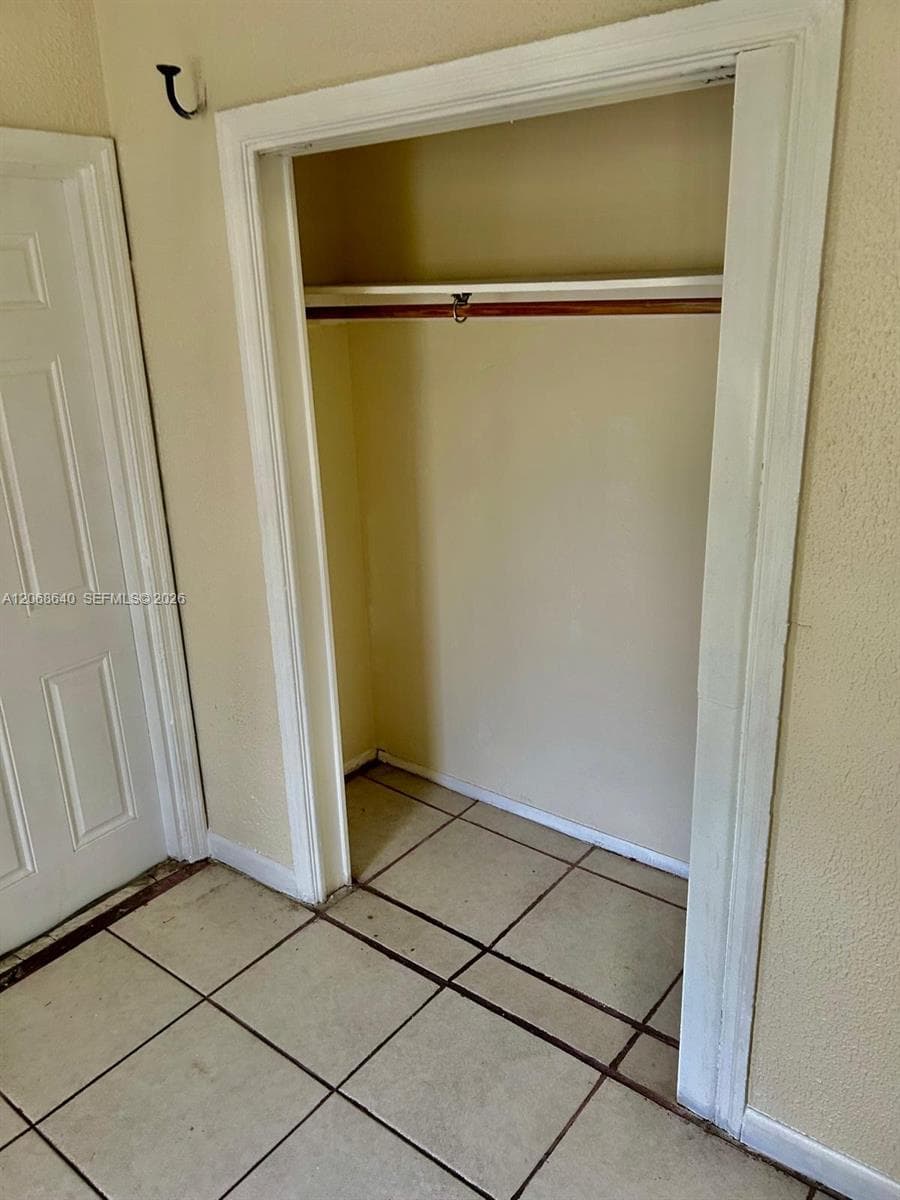 84 NW 71st St # 4, Miami, FL 33150 photo 2