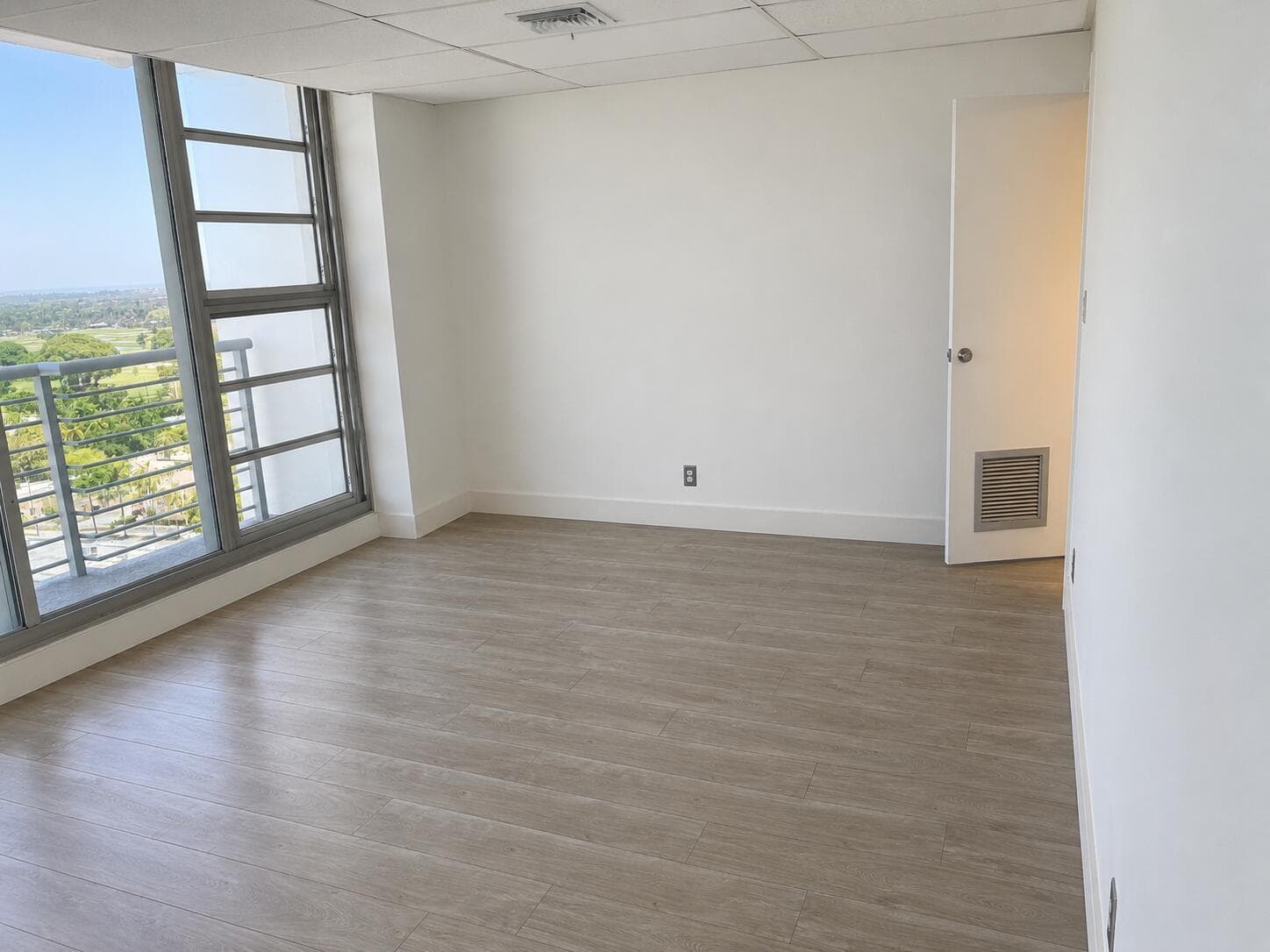 1720 HARRISON Street # 18C, Hollywood, FL 33020 photo 5