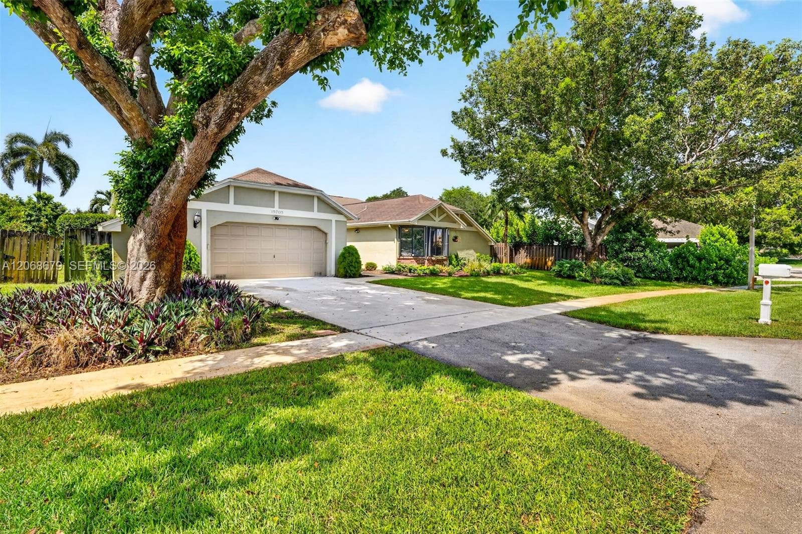 15705 SW 7th Pl, Sunrise, FL 33326 photo 3