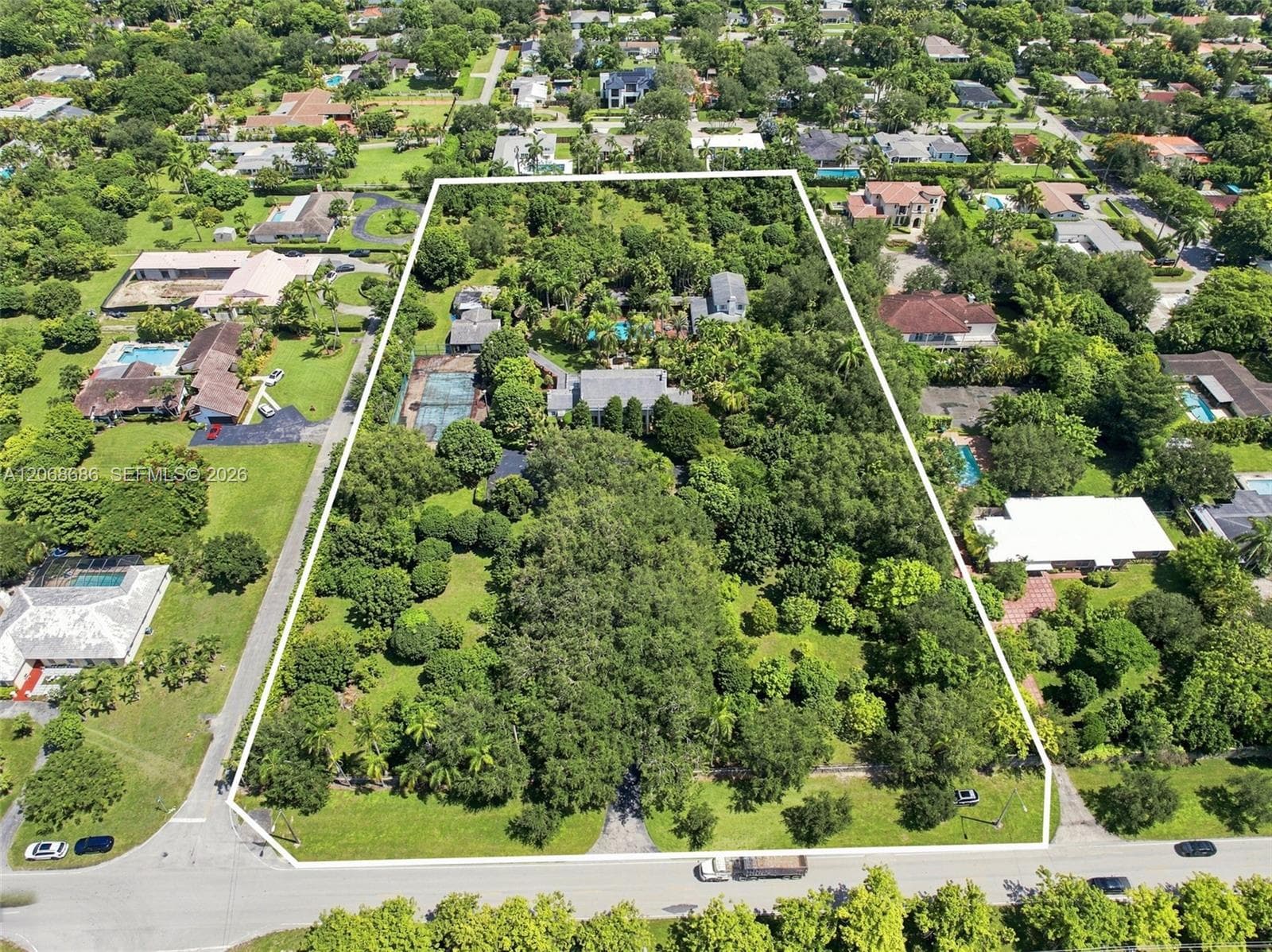 5885 SW 56th St, Miami, FL 33155 photo 3