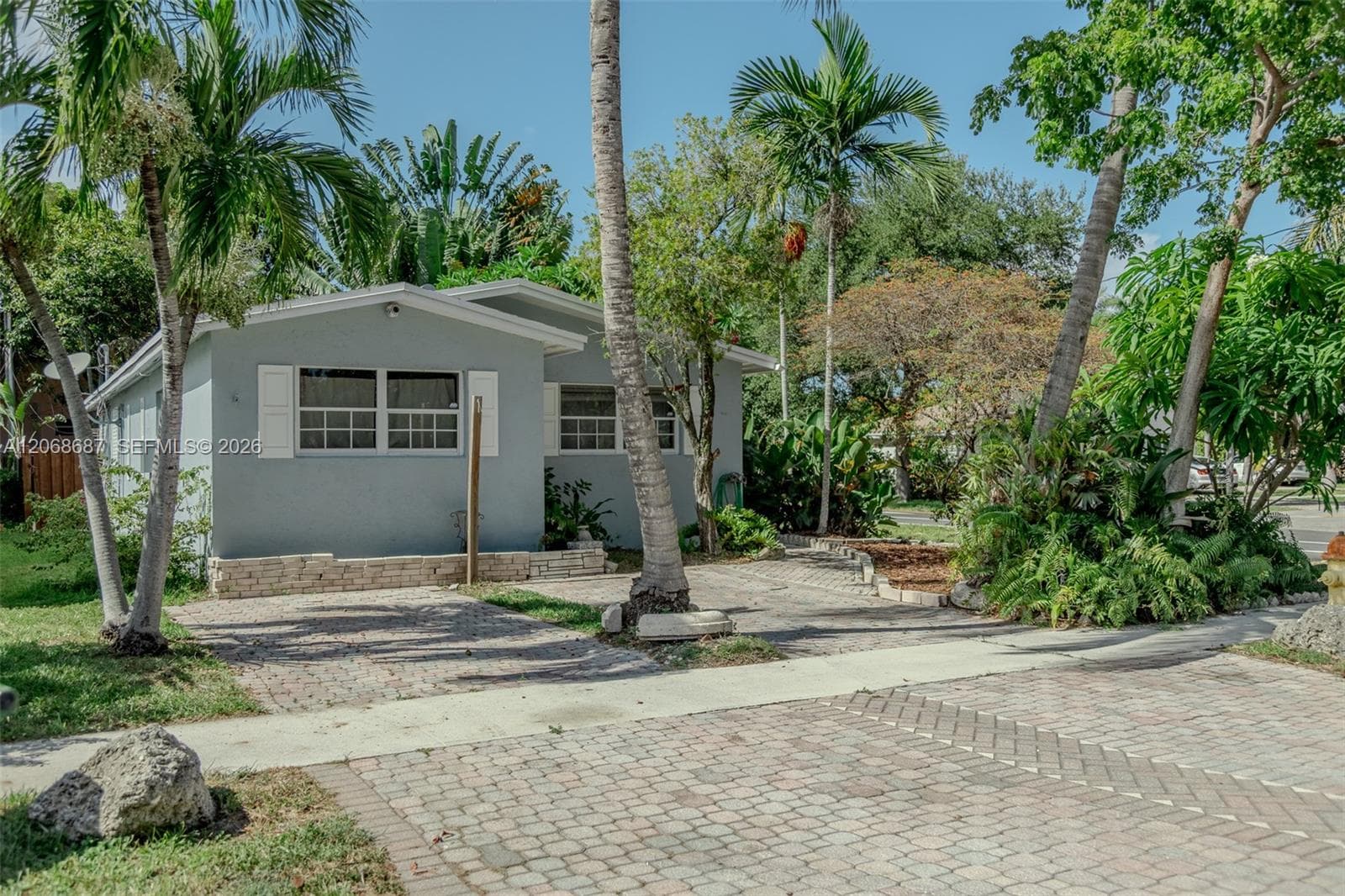 729 NE 2nd Ct # 729, Hallandale Beach, FL 33009 photo 5
